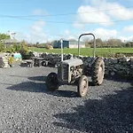 Historic Old Co Mayo Semesterbostad